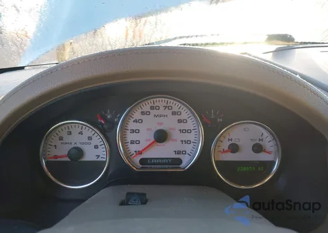 2005 Ford F-150 Fx4/Lariat/Xlt из США, поврежденный, VIN 1FTPW14565FA93202